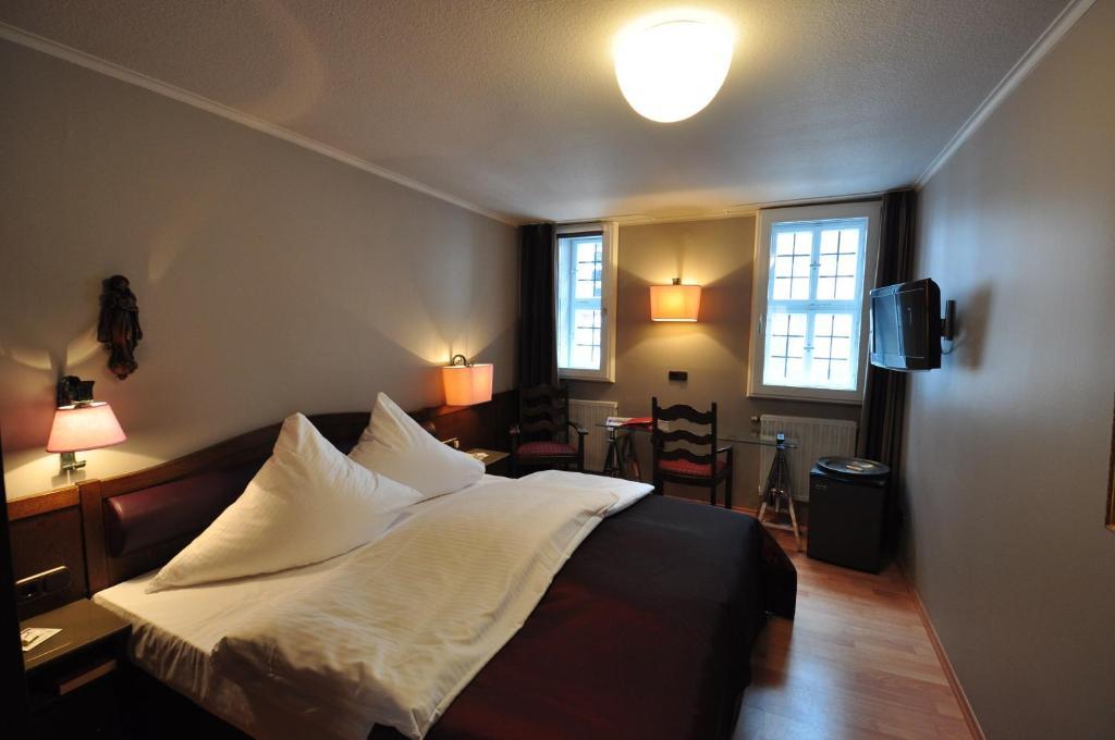 Hotel Schmuckkaestchen Miltenberg Chambre photo